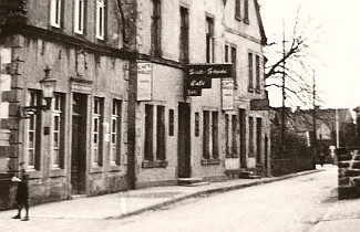  Stadtschänke und Cafe Hantelmann an der Poststraße - Um 1930