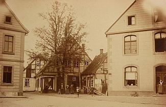 Blick vom Oberen Markt in die Große Straße - 1895