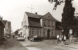 Gaststätte "Zum alten Kumpel" - Ecke Schulstraße/Kanalstraße