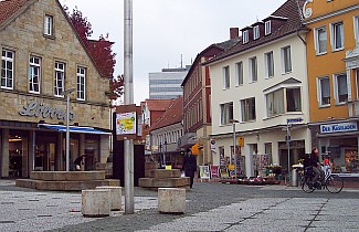 Blick vom Oberen Markt in die Bahnhofstraße - 2008
