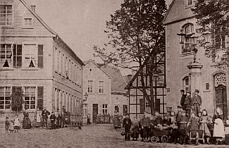 Der Obere Markt - 1890
