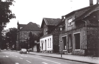 Blick in die Bahnhofstraße zur Post.