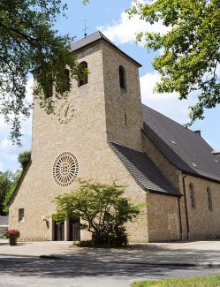 Kath. Kirche St. Ludwig - Groner Allee 54 - 2014