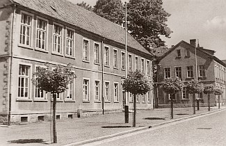 Gelbe Schule und Rektoratsschule - Roggenkampstr. 16 - Um 1940