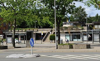 Bahnhof und Busbahnhof - Wilhelmstraße 11 